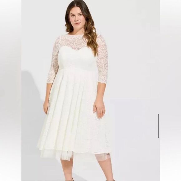 Torrid NWT Ivory Lace Tea-Length Wedding Dress Engagement Shower plus size 24 - Picture 3 of 6